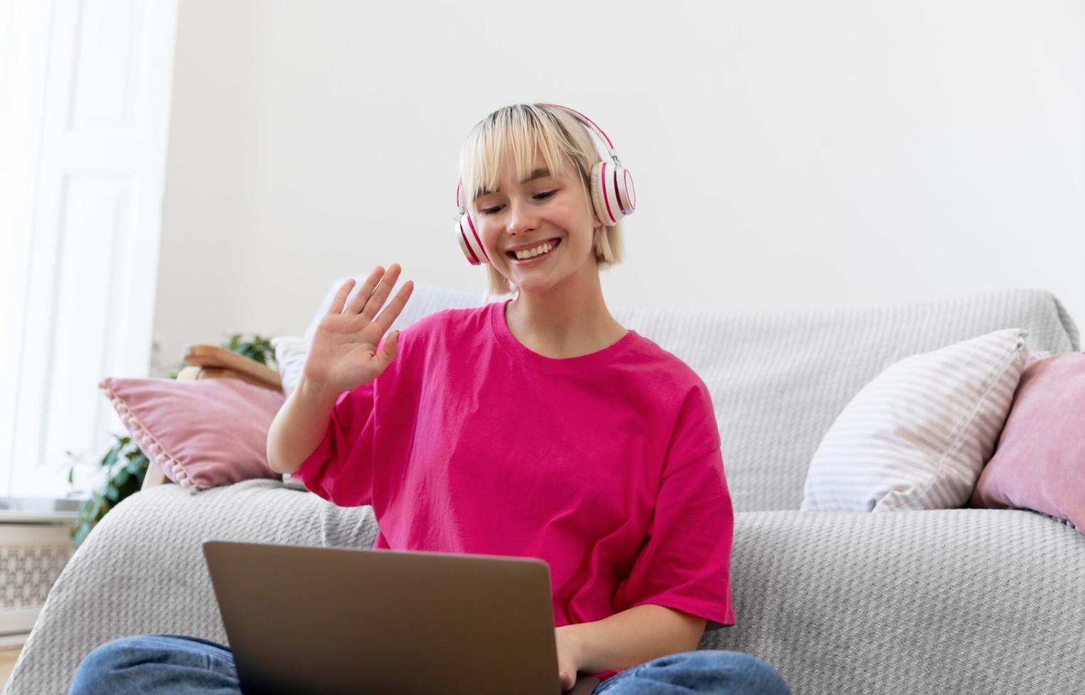 Современное рабочее пространство с аналитическими инструментами